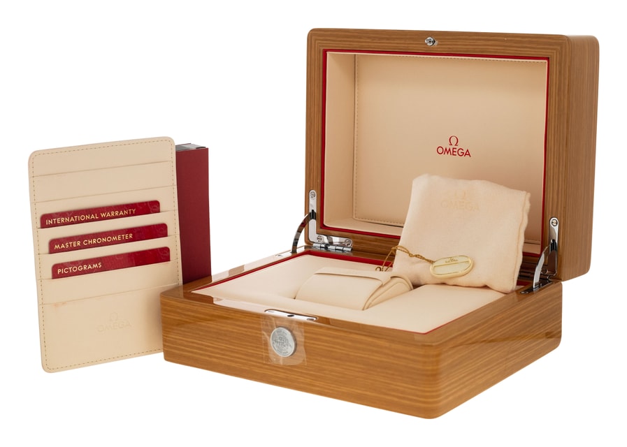 Omega Seamaster Railmaster 220.12.40.20.01.001 Image 4